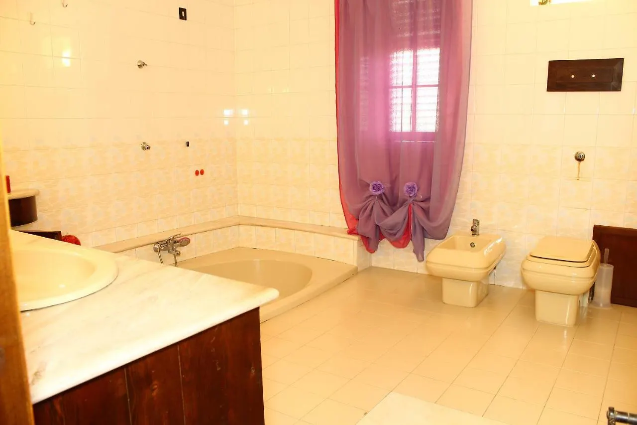 Villa Porto Rais Carini 0*,  Włochy